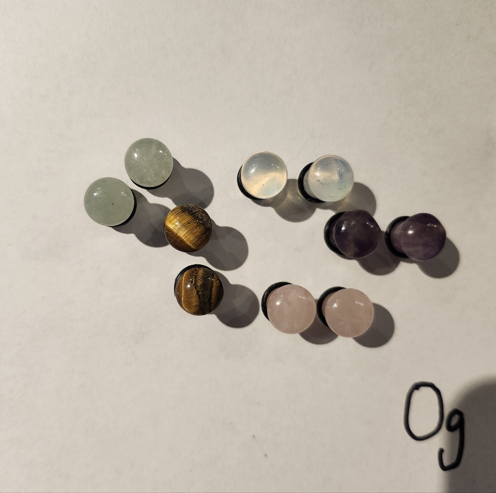 Stone Plugs, 0g